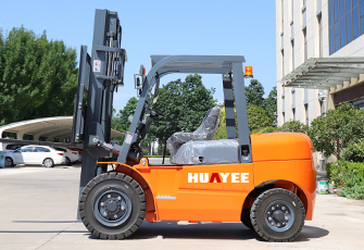 1-HYP50-Diesel-Forklift