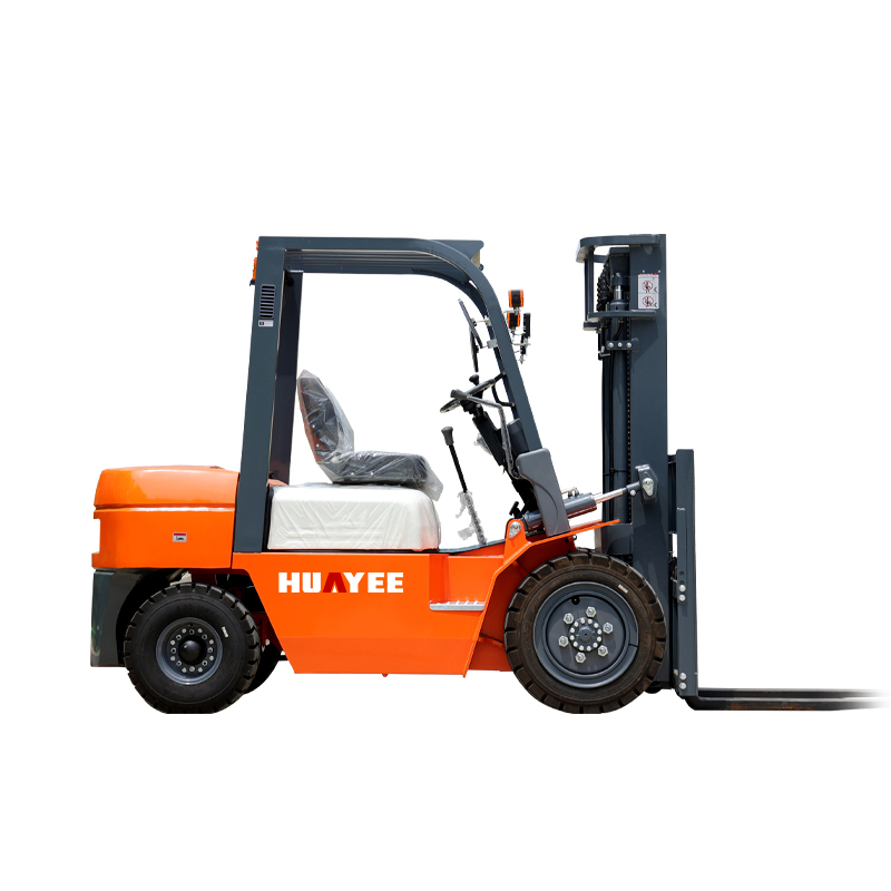 HYP30-Diesel-Forklift-1