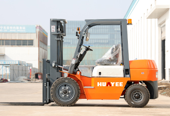 1-HYP35-Diesel-Forklift
