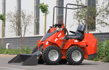 HY480Z-Mini-Skid-Steer-Loader-1