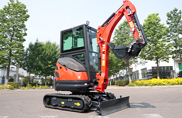 4-HY25U-MINI-EXCAVATOR