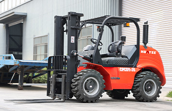 1-HYF35H-ALL--TERRAIN--FORKLIFT