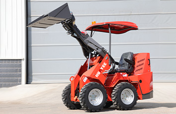 2-HY480Z-MINI- SKID-STEER -LOADER