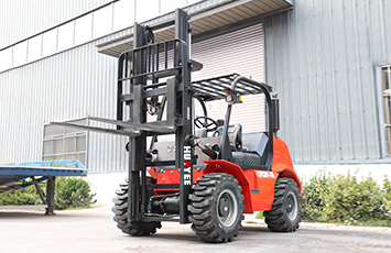 4-HYF35H-ALL--TERRAIN--FORKLIFT